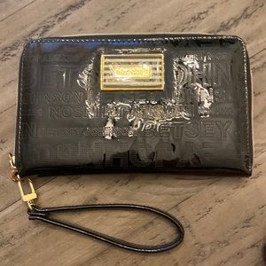 Excellent condition Betsey Johnson clutch wallet